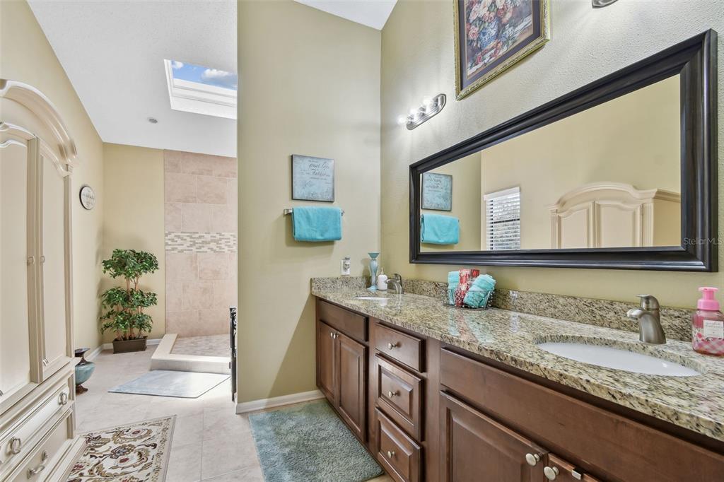 511 Sandy Hook Road Treasure Island, FL 33706 - Photo 18 of 27
