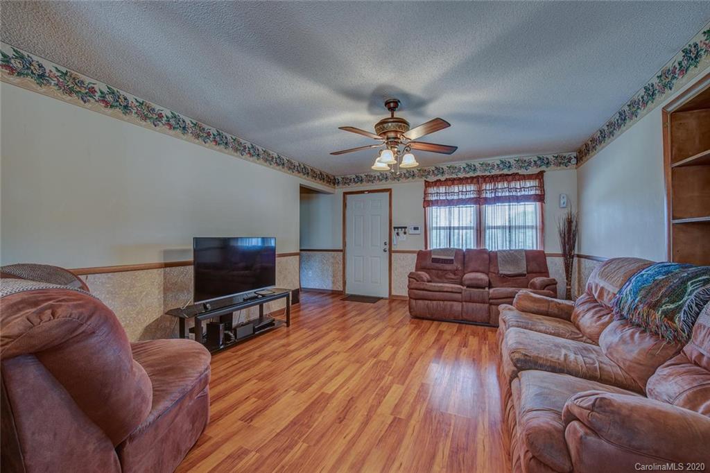 248 Roseborough Road Grover, NC 28073 - Photo 6 of 24 Gallery Image 6