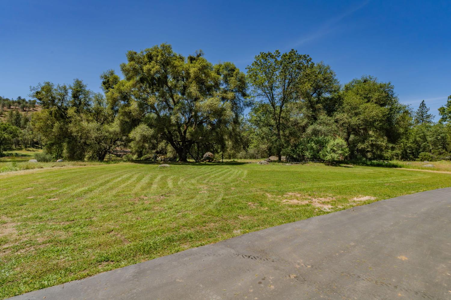22930 Meadow View Road Fiddletown, CA 95629 - Photo 18 of 95