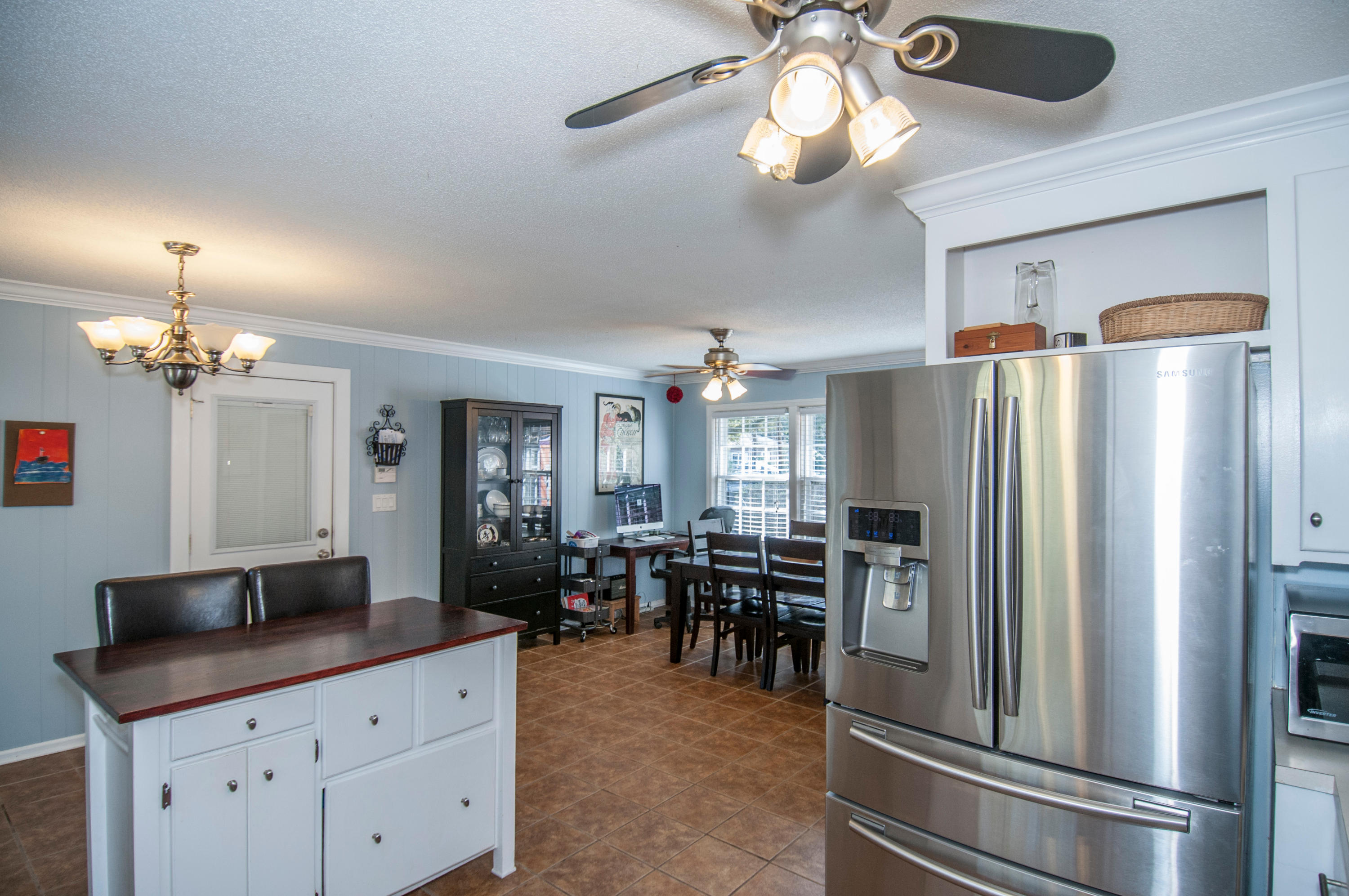 724 Harbor View Road Charleston, SC 29412 - Photo 2 of 21 View of Dining Area From Kitchen