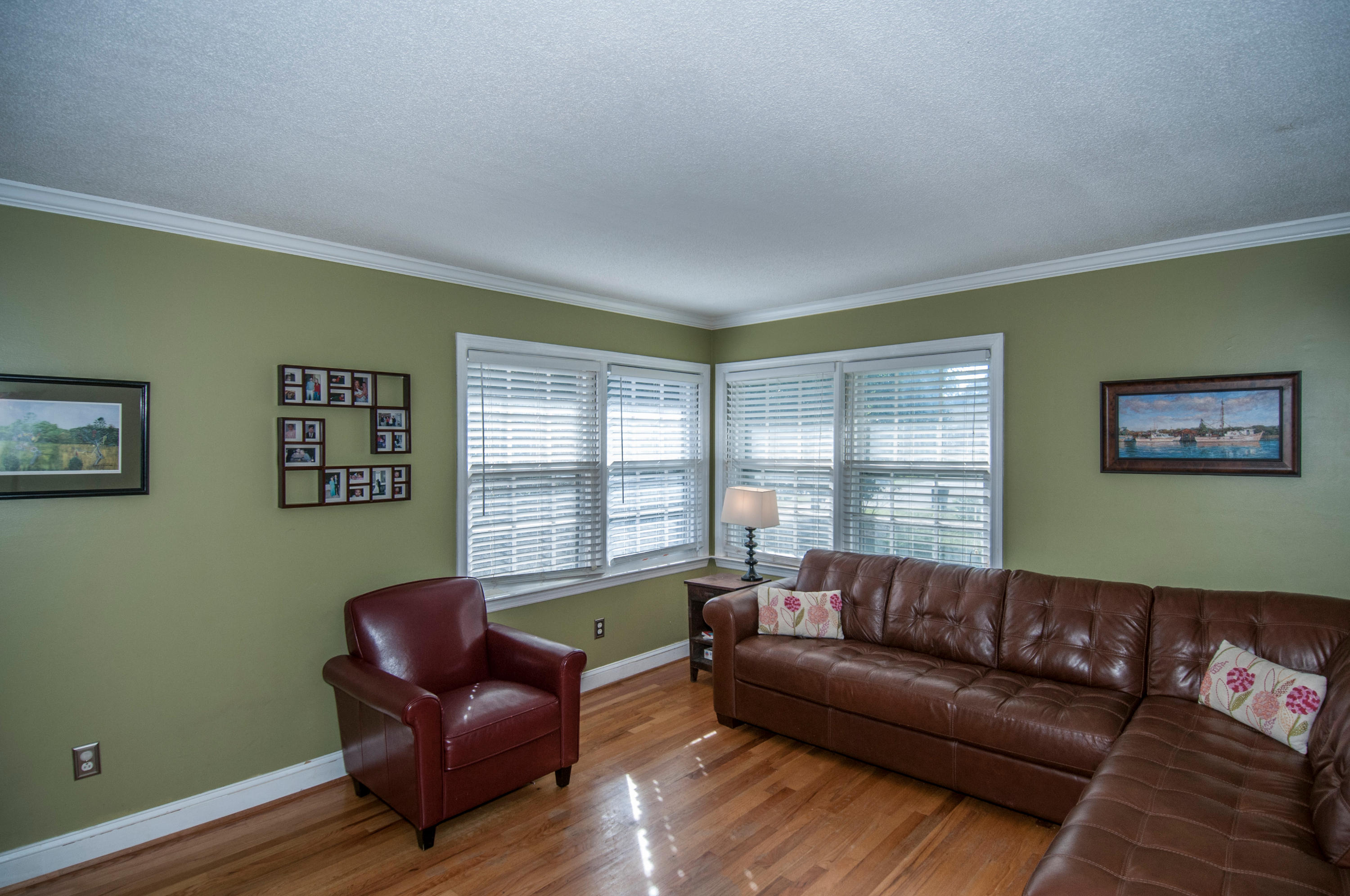 724 Harbor View Road Charleston, SC 29412 - Photo 12 of 21 Family Room #3