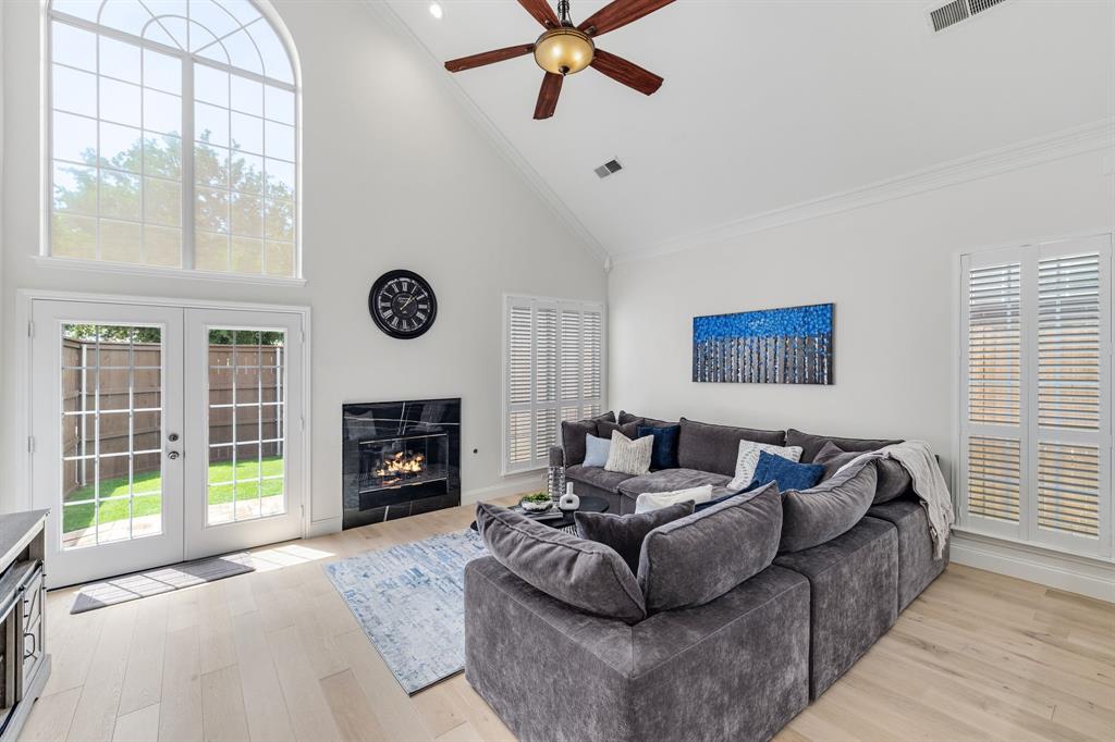 115 St James Road Irving, TX 75063 - Photo 14 of 40