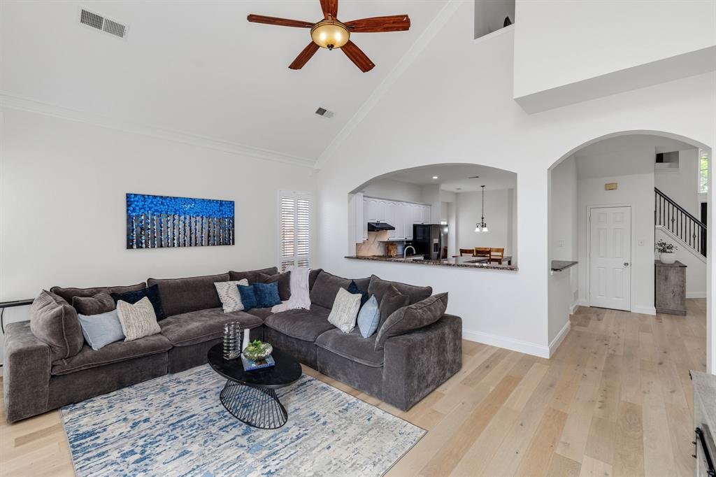 115 St James Road Irving, TX 75063 - Photo 17 of 40