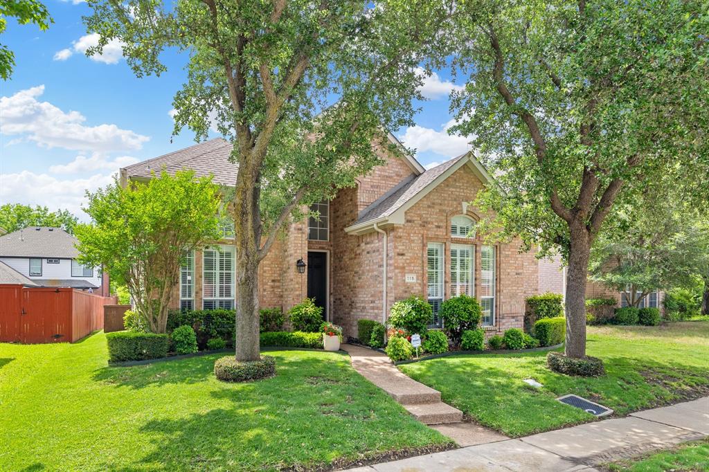 115 St James Road Irving, TX 75063 - Photo 2 of 40