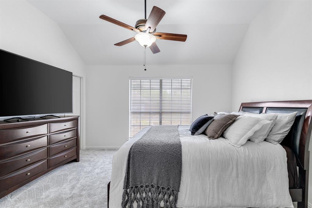 115 St James Road Irving, TX 75063 - Photo 27 of 40