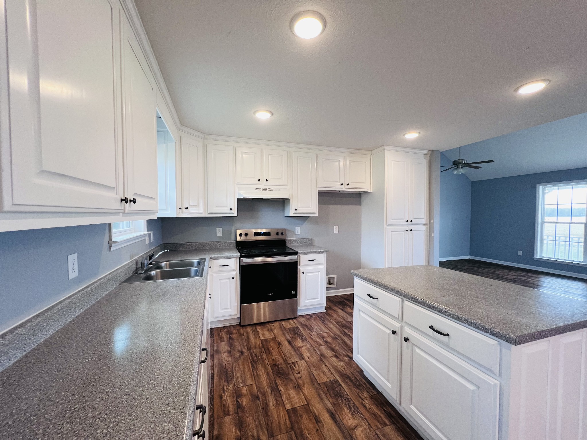 409 Wells Lee Road Elora, TN 37328 - Photo 4 of 25 Gallery Image 4