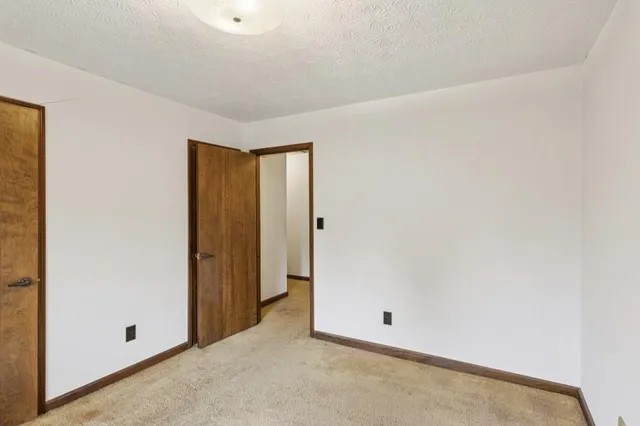 $375,000 | 533 Avalon Drive, Fayetteville, GA 30214