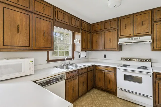 $375,000 | 533 Avalon Drive, Fayetteville, GA 30214