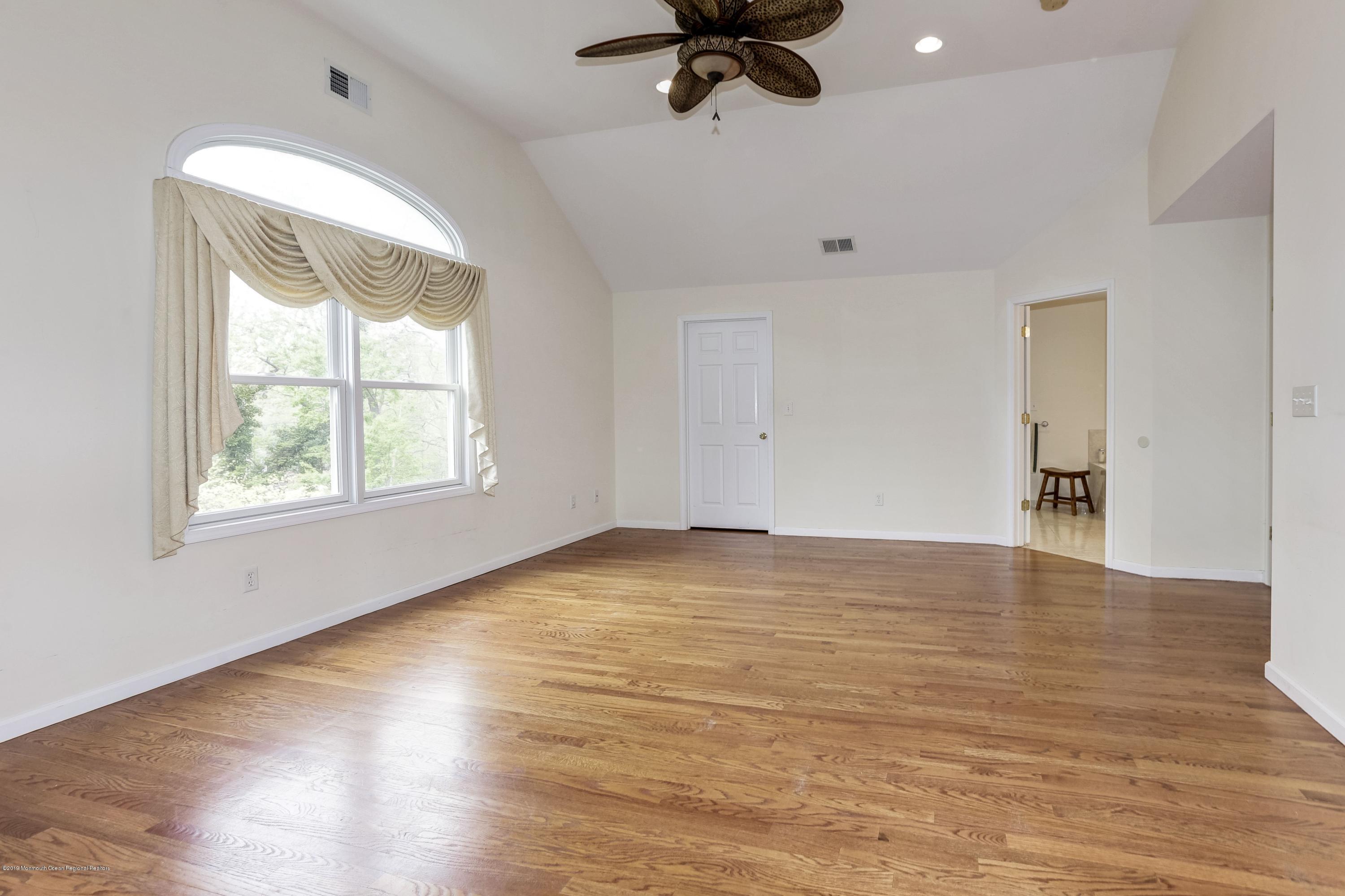 559 Wayside Road Neptune Township, NJ 07753 - Photo 16 of 27 masterbed2