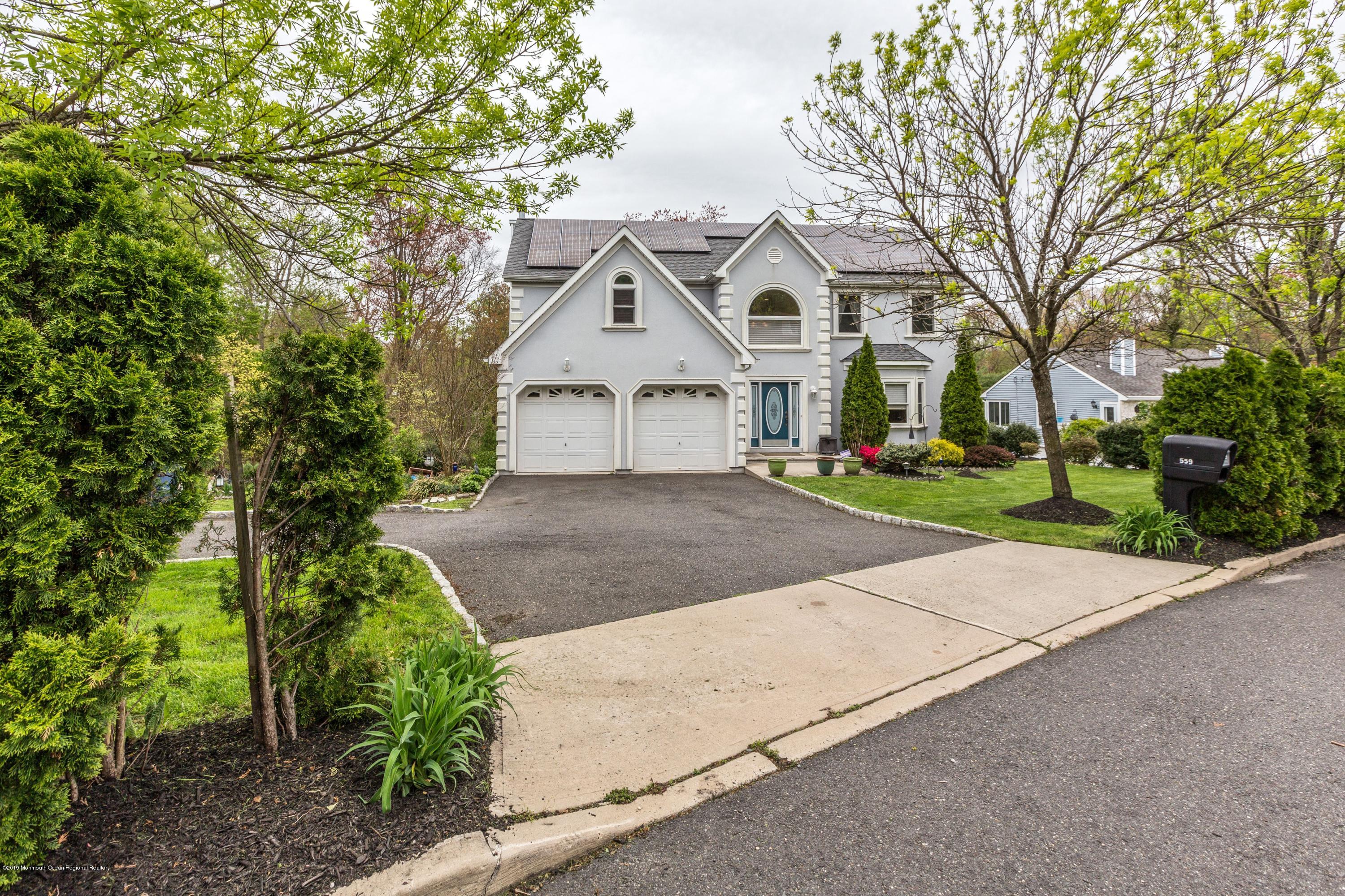 559 Wayside Road Neptune Township, NJ 07753 - Photo 3 of 27 559 wayside rd 2