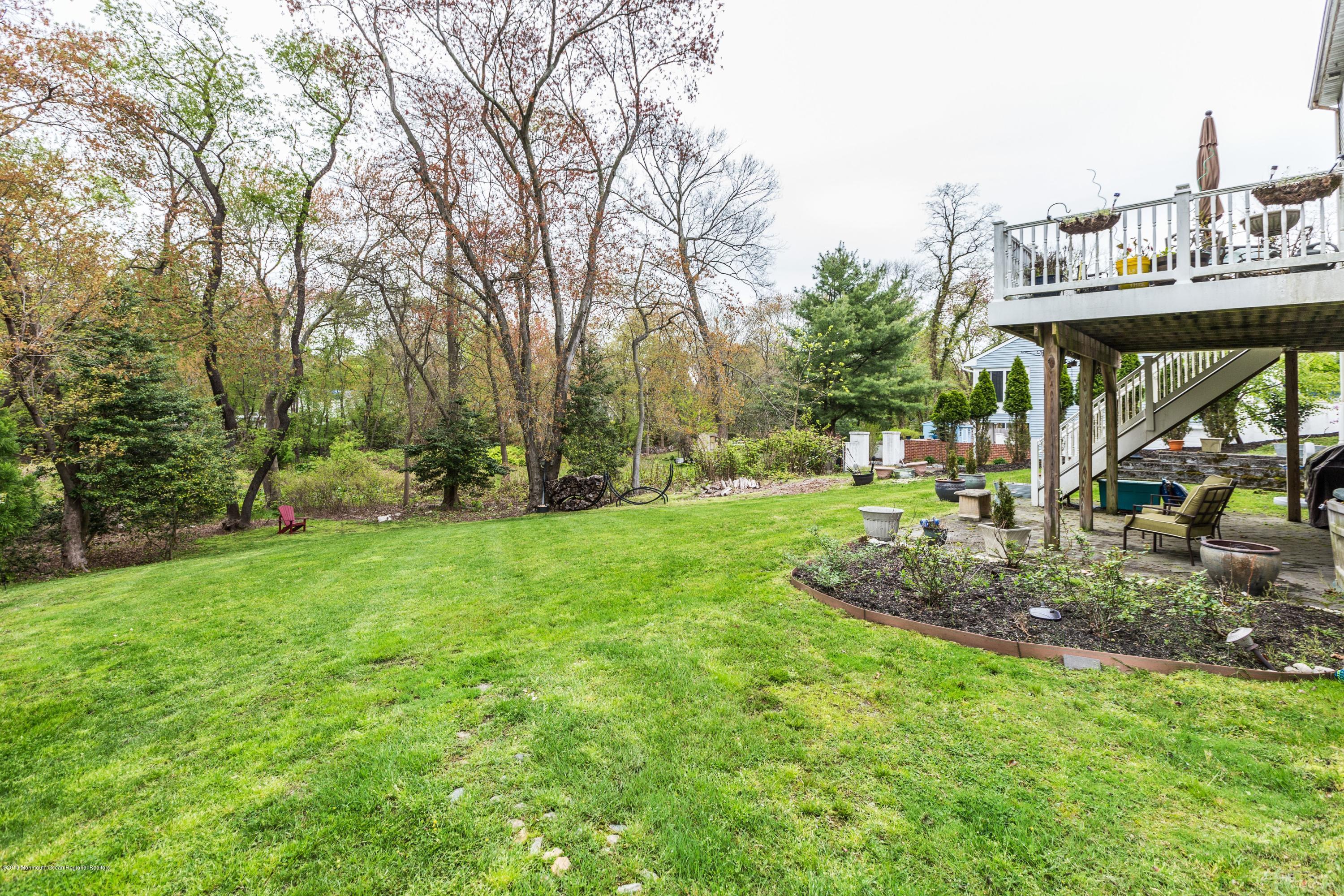 559 Wayside Road Neptune Township, NJ 07753 - Photo 25 of 27 backyard