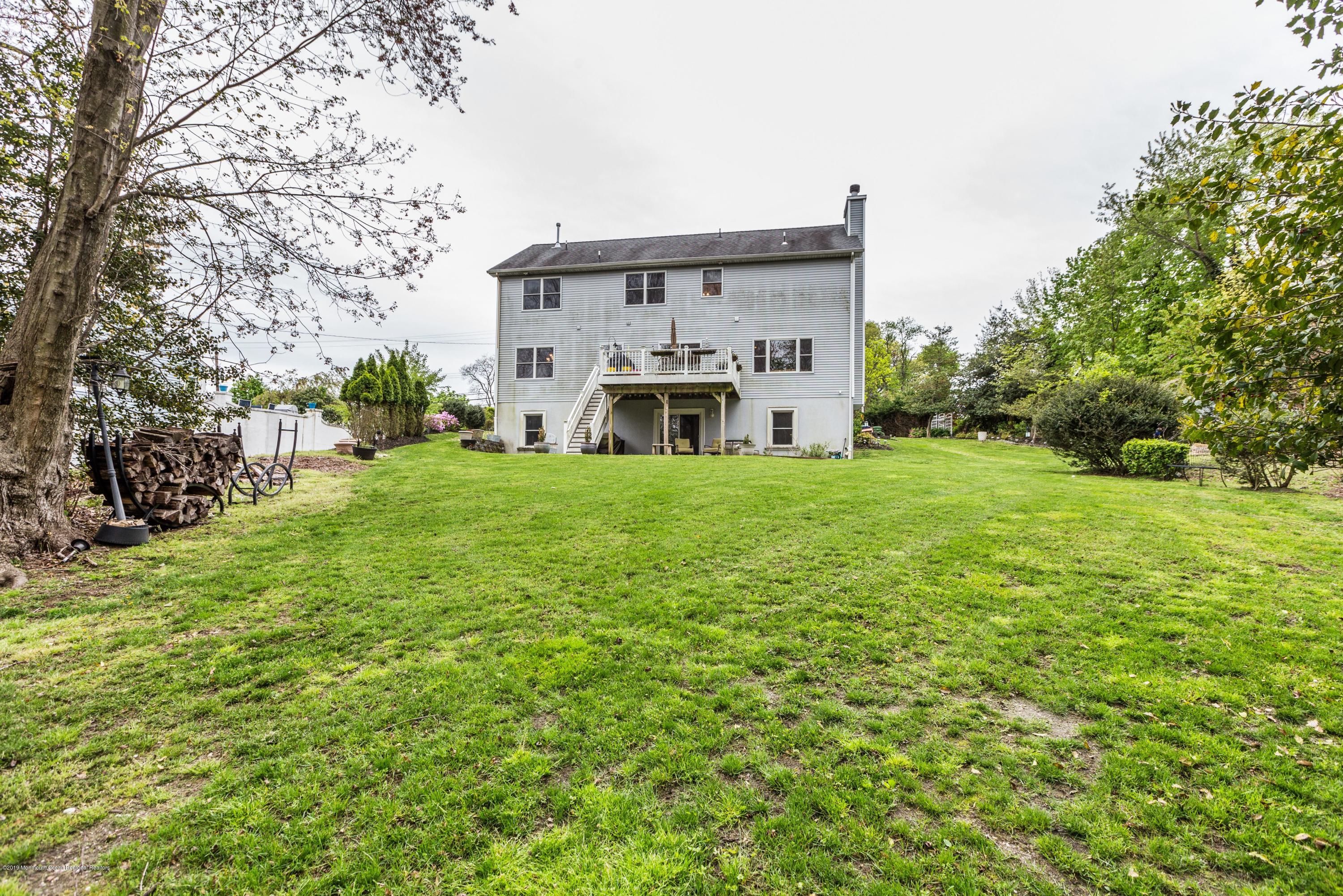 559 Wayside Road Neptune Township, NJ 07753 - Photo 27 of 27 back of house