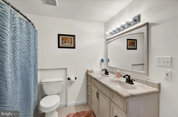 $529,900 | 208 North Sandy Lane, Reading, PA 19608