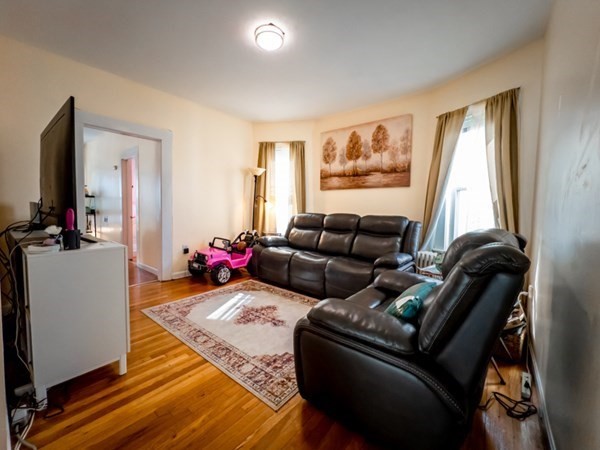 18 Egleston Street, Unit 2 Boston, MA 02130 - Photo 11 of 24