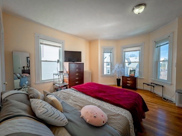 18 Egleston Street, Unit 2 Boston, MA 02130 - Photo 15 of 24