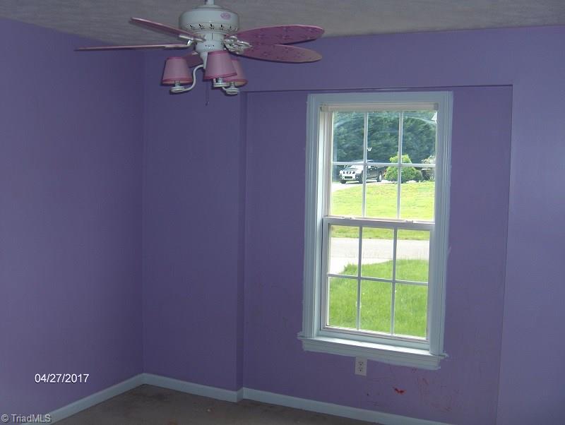 1135 Laurel Crest Road King, NC 27021 - Photo 10 of 12 Gallery Image 10