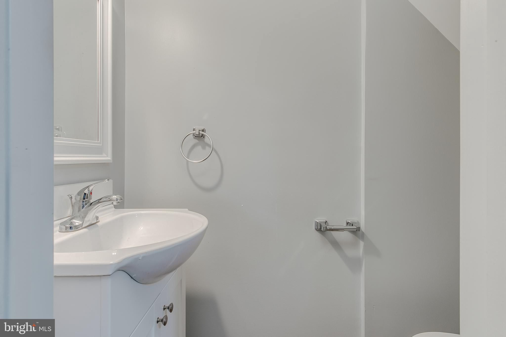 432 Jonathan Street Hagerstown, MD 21740 - Photo 9 of 17