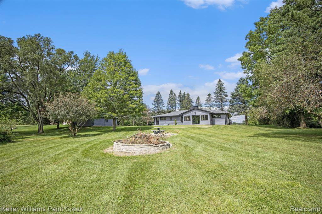 931 Rochester Road Leonard, MI 48367 - Photo 30 of 34 Gallery Image 30