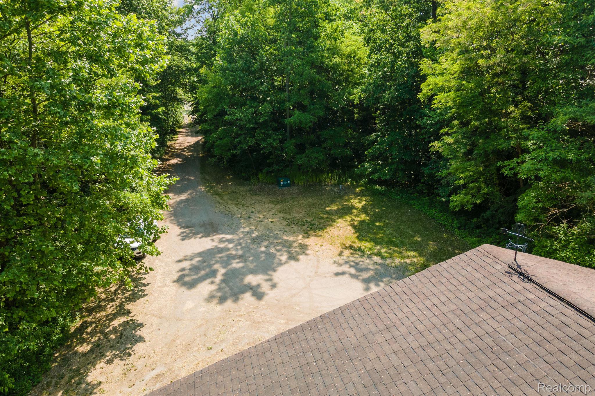 9255 Argentine Road Linden, MI 48451 - Photo 25 of 32 Gallery Image 25