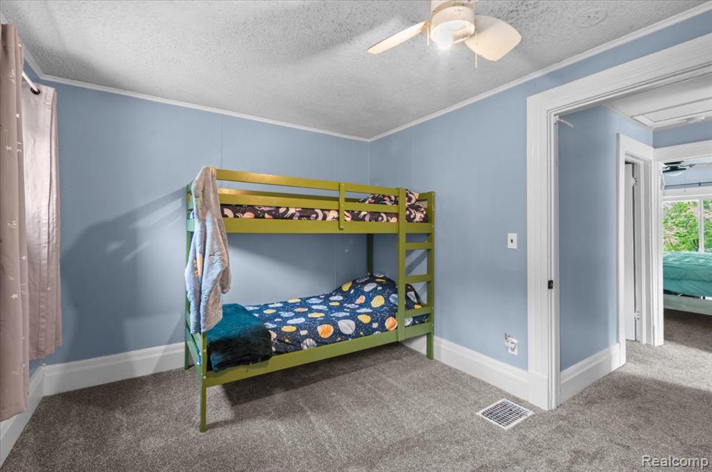236 Lynn Street Flushing, MI 48433 - Photo 15 of 22
