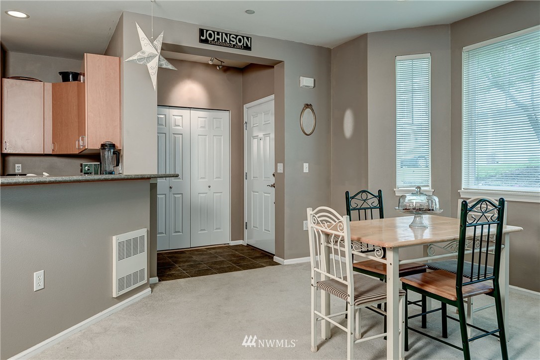 217 South 49th Street, Unit C Renton, WA 98055 - Photo 3 of 16