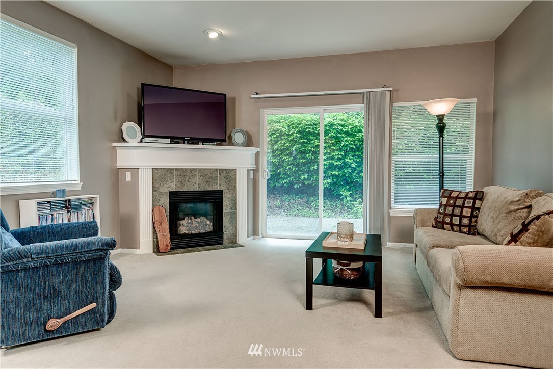 217 South 49th Street, Unit C Renton, WA 98055 - Photo 6 of 16