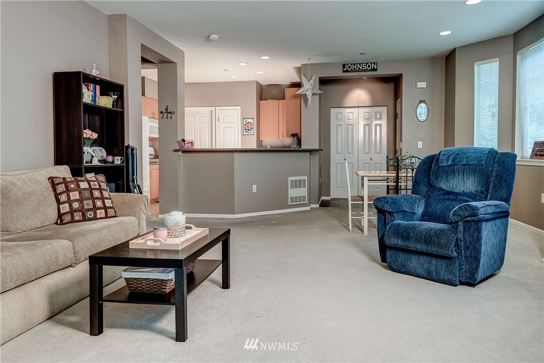 217 South 49th Street, Unit C Renton, WA 98055 - Photo 7 of 16