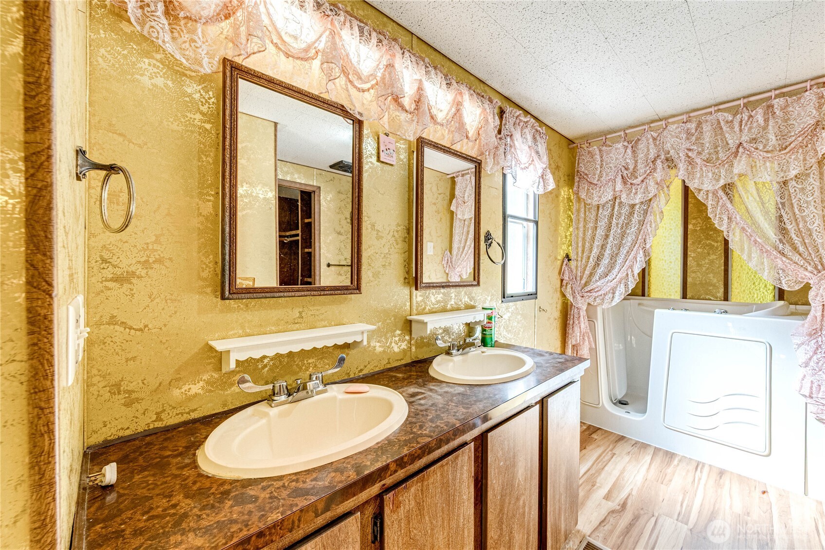 106 South Jensen Road Port Angeles, WA 98362 - Photo 17 of 40