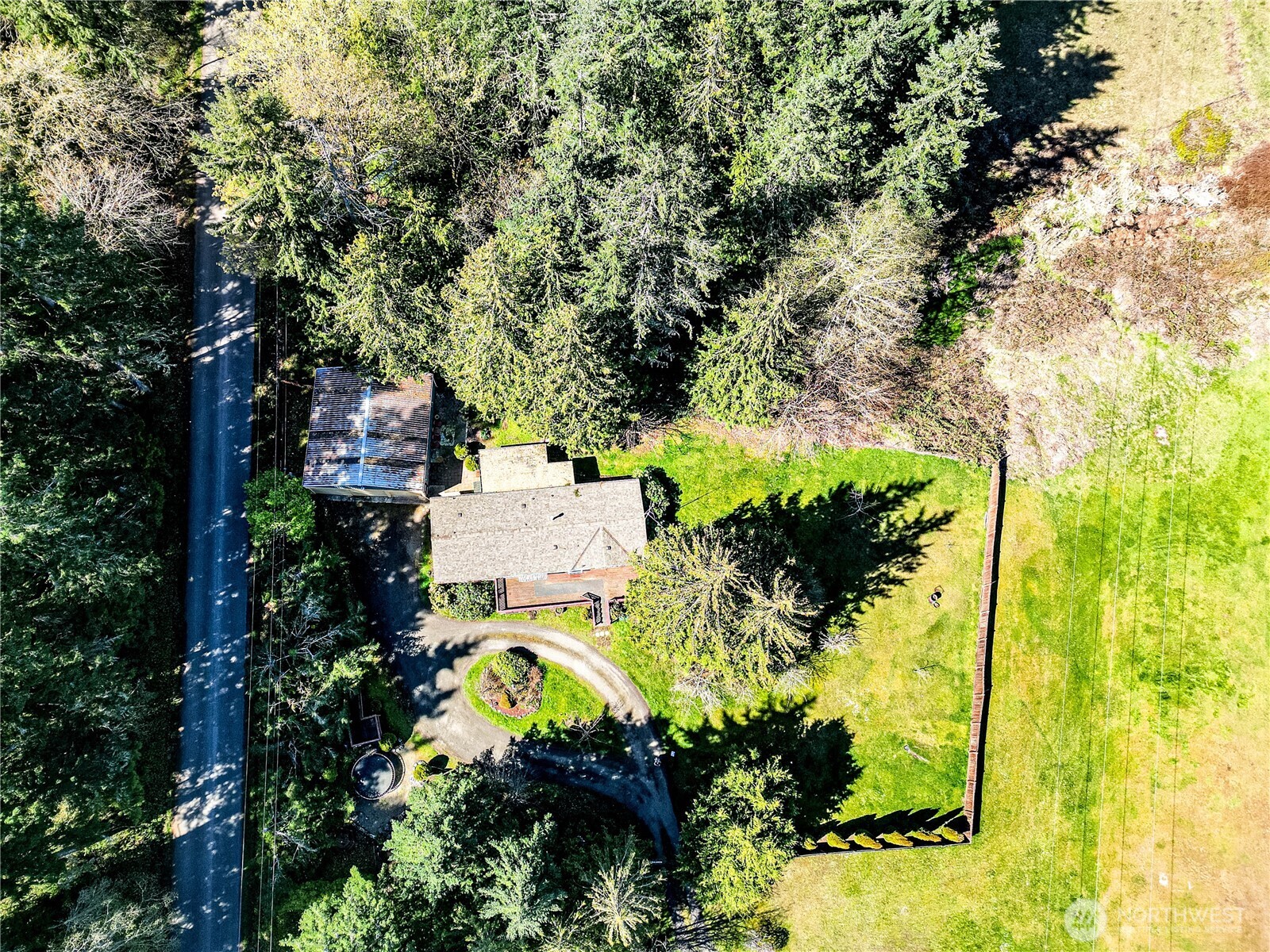 106 South Jensen Road Port Angeles, WA 98362 - Photo 3 of 40