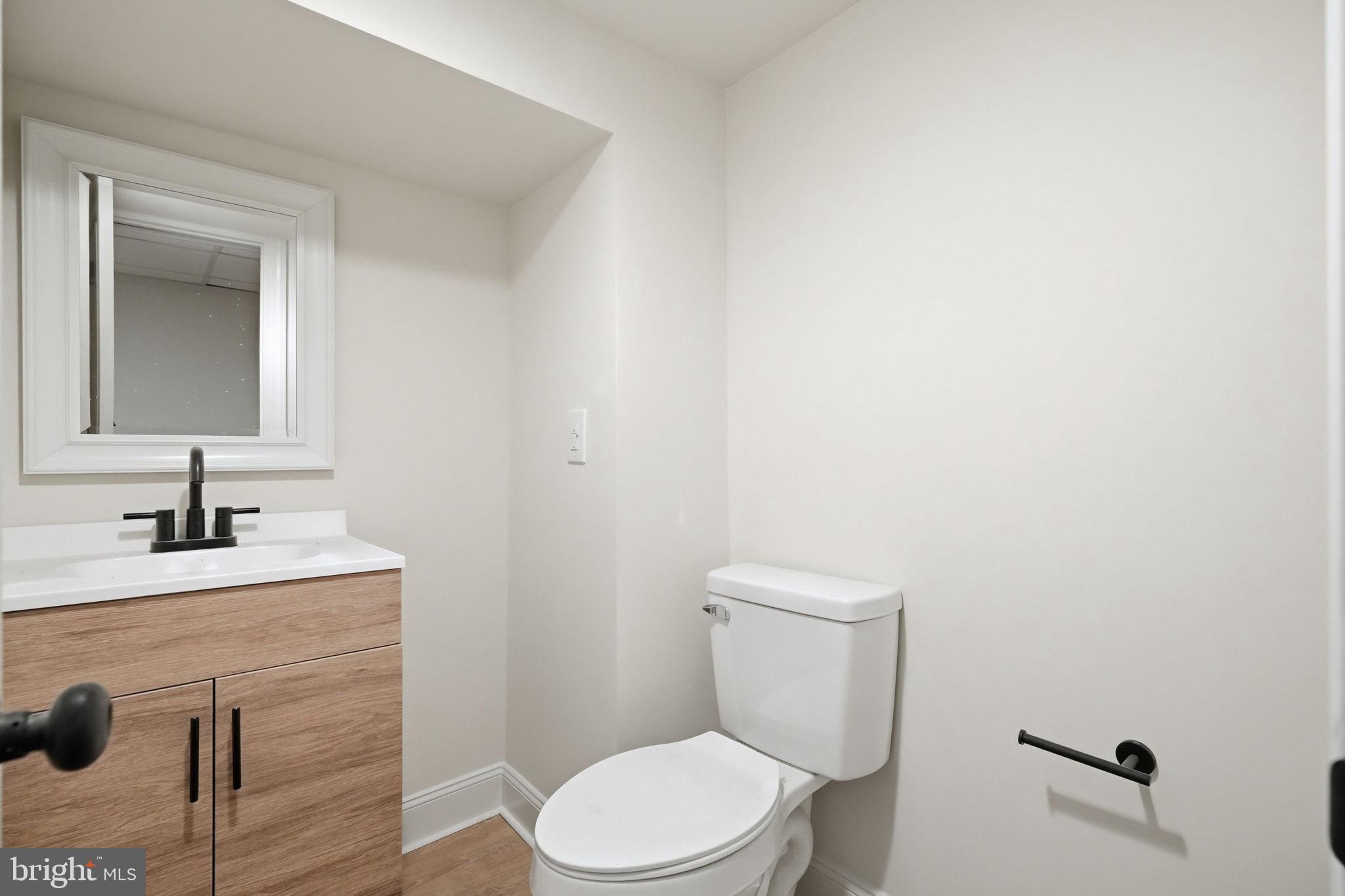 409 South Providence Road Wallingford, PA 19086 - Photo 83 of 106 Sleek and modern bathroom retreat.