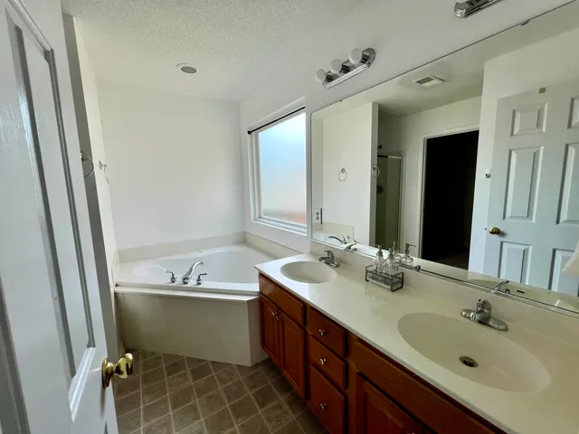 $325,000 | 223 Everwood Court, Moncks Corner, SC 29461