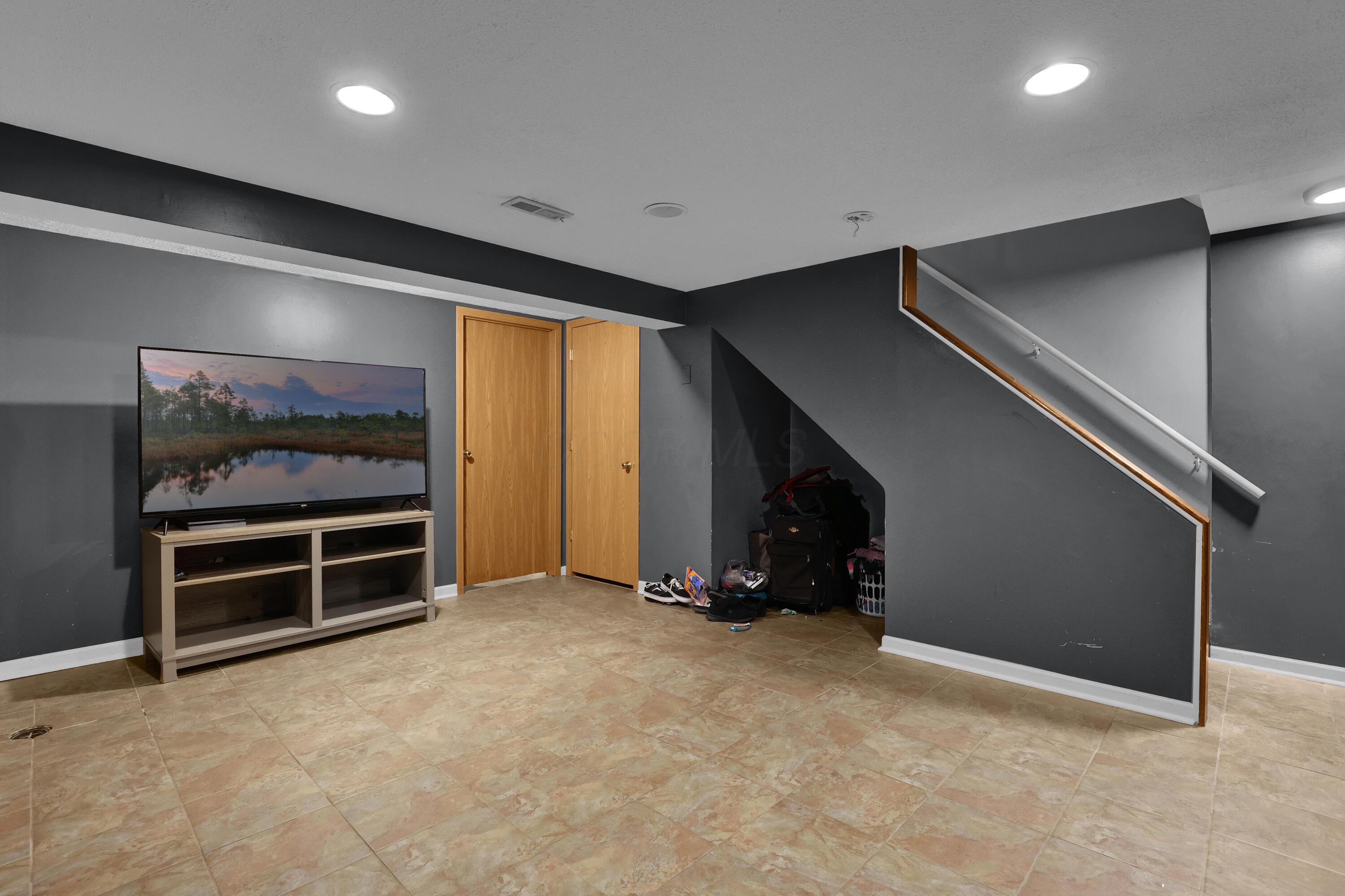 6110 Parkglen Road Galloway, OH 43119 - Photo 27 of 34 0G7A8946
