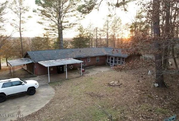 $225,000 | 29 Highway 178, Potts Camp, MS 38659