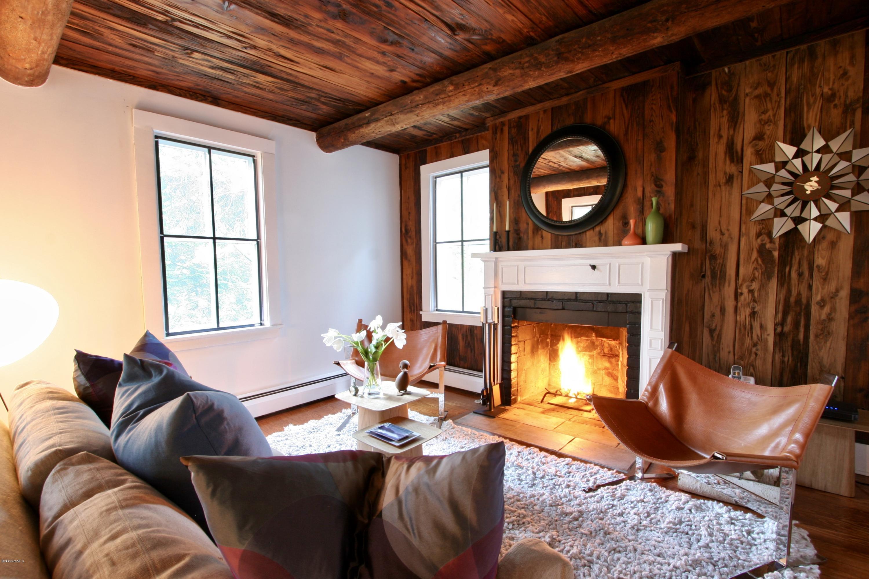 8 Averic Road Stockbridge, MA 01266 - Photo 9 of 30 fullsizeoutput_6c94