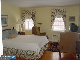 122 Spring House Way Kennett Square, PA 19348 - Photo 8 of 12 Bedroom - Main