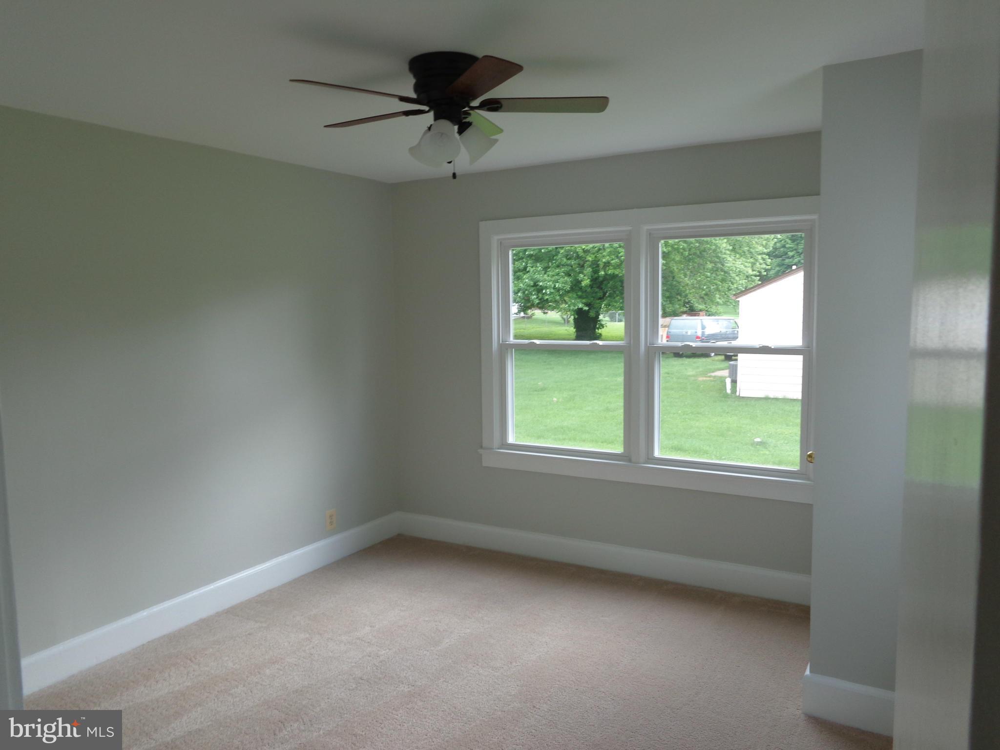607 Waterloo Road Warrenton, VA 20186 - Photo 5 of 8 Bedroom 1