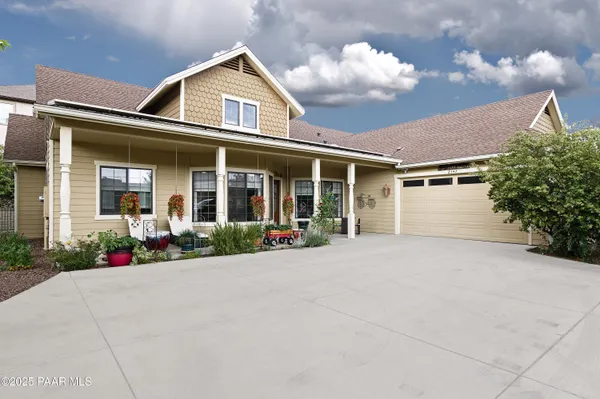 $739,000 | 2547 Golden Bear Drive, Prescott, AZ 86301