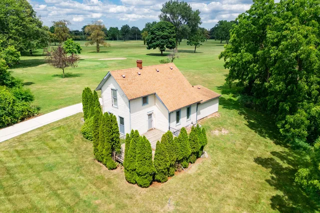 $399,000 | 25653 West River Road, Grosse Ile, MI 48138