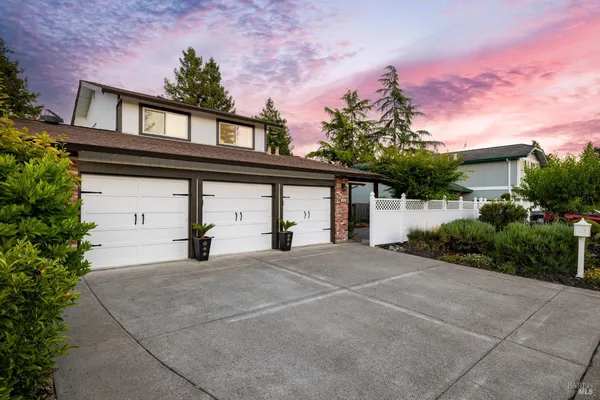 $950,000 | 4480 Fairway Drive, Rohnert Park, CA 94928