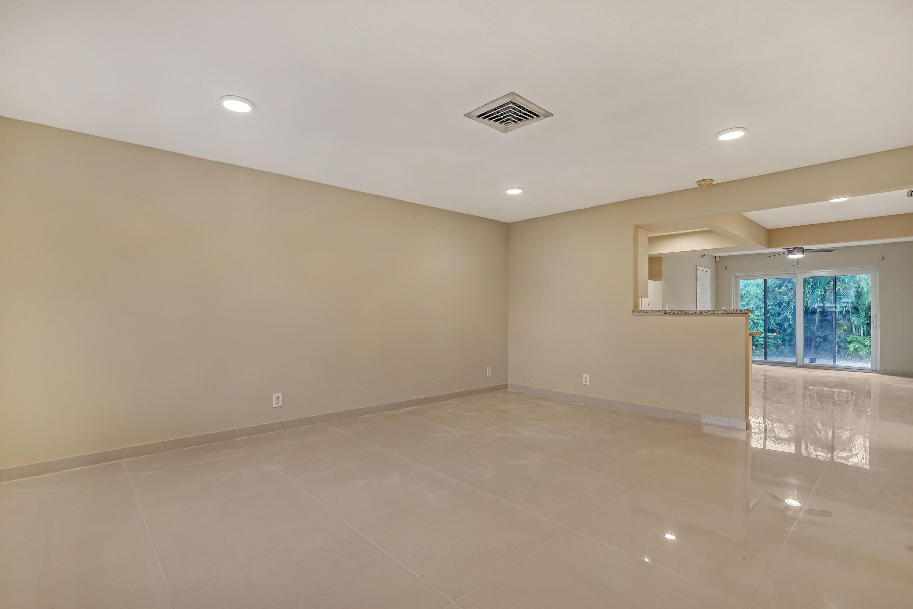 3548 Northeast 5th Drive Boca Raton, FL 33431 - Photo 6 of 6 IMG_5821