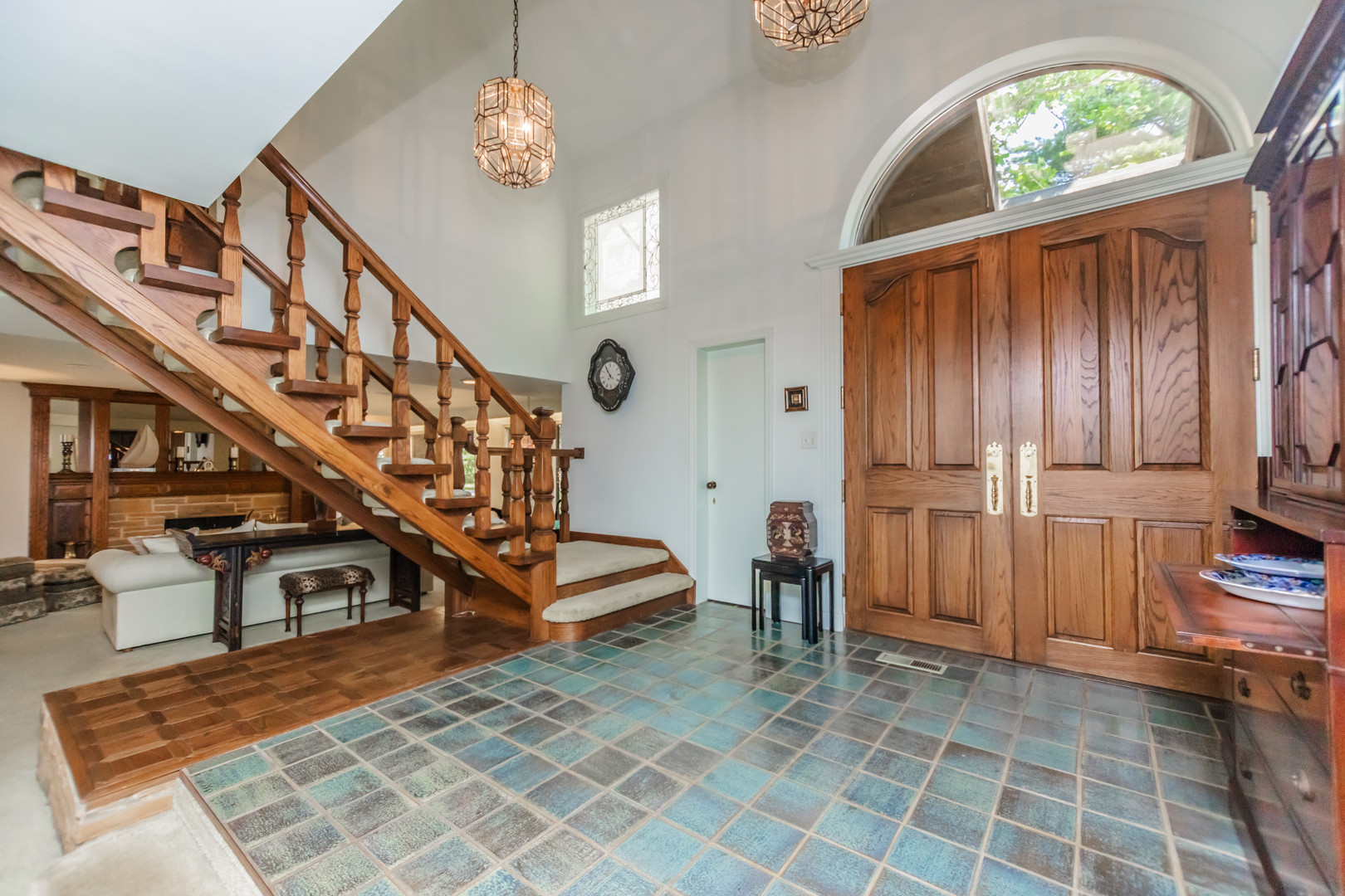 8080 Wolf Road Burr Ridge, IL 60527 - Photo 9 of 73 a view of entryway with a front door
