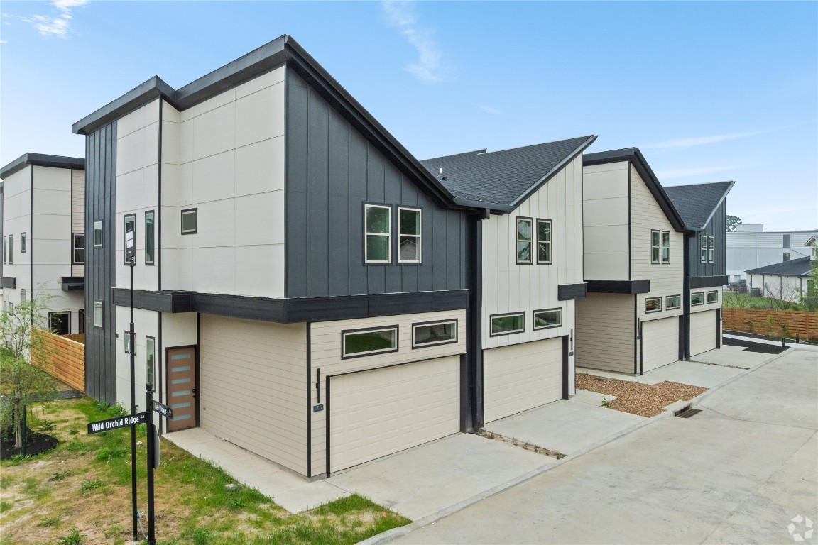 13102 Beauty Berry Ridge Lane Cypress, TX 77429 - Photo 3 of 24