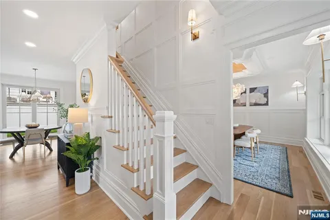 $2,999,000 | 40 Greenview Way, Montclair, NJ 07043