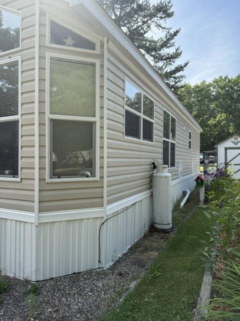 1 Robinson Way, Unit A97 Kennebunk, ME 04043 - Photo 9 of 45 Side view