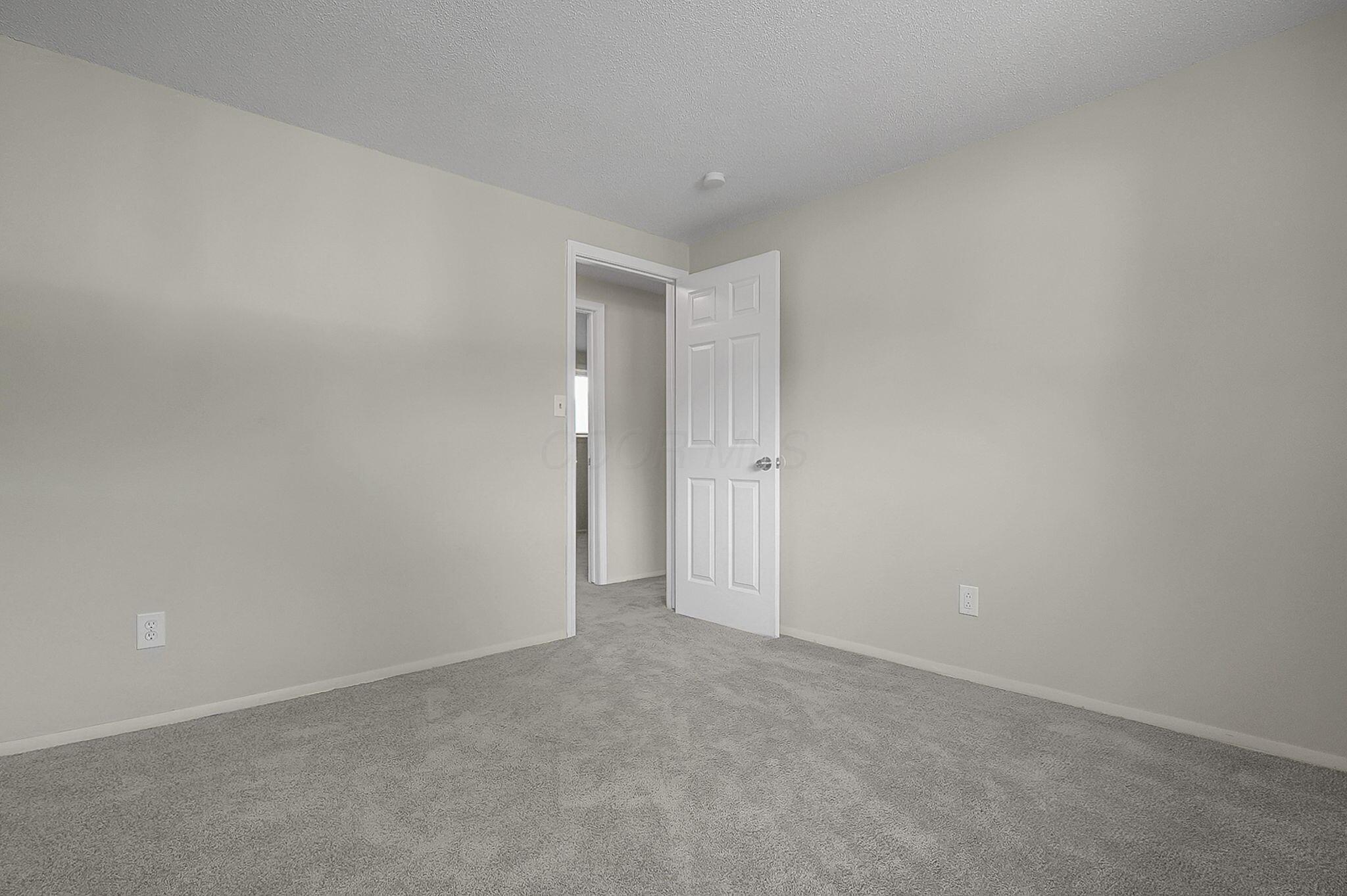 2536 Daily Road Columbus, OH 43232 - Photo 24 of 32 24-web-or-mls-2536-daily-rd