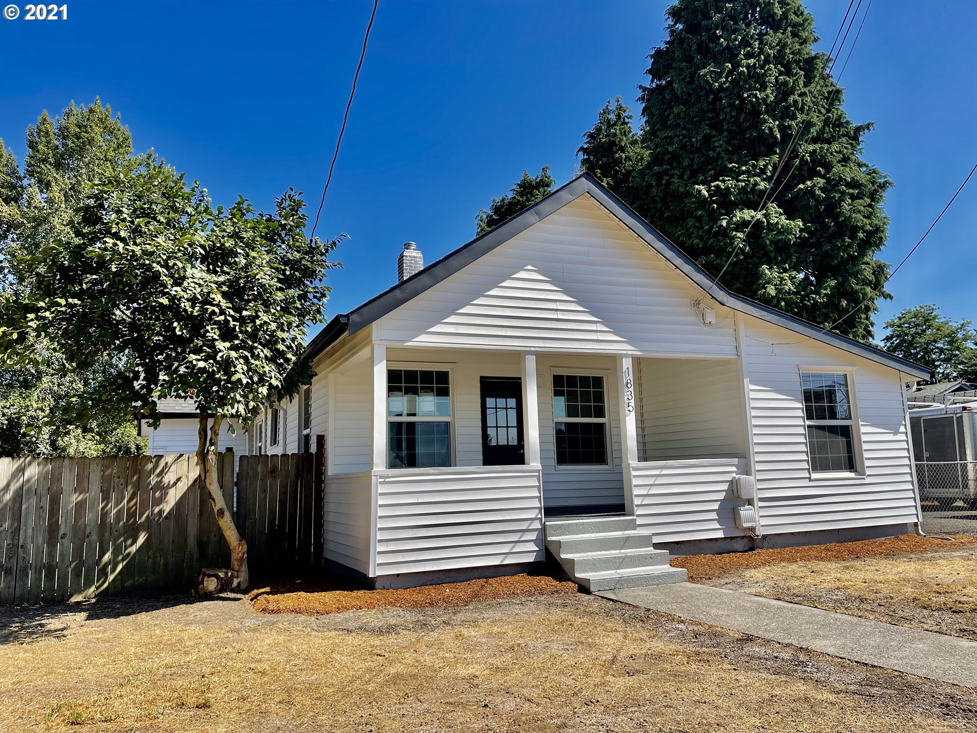 1835 Southeast 8th Avenue Camas, WA 98607 - Photo 1 of 25 Gallery Image 1