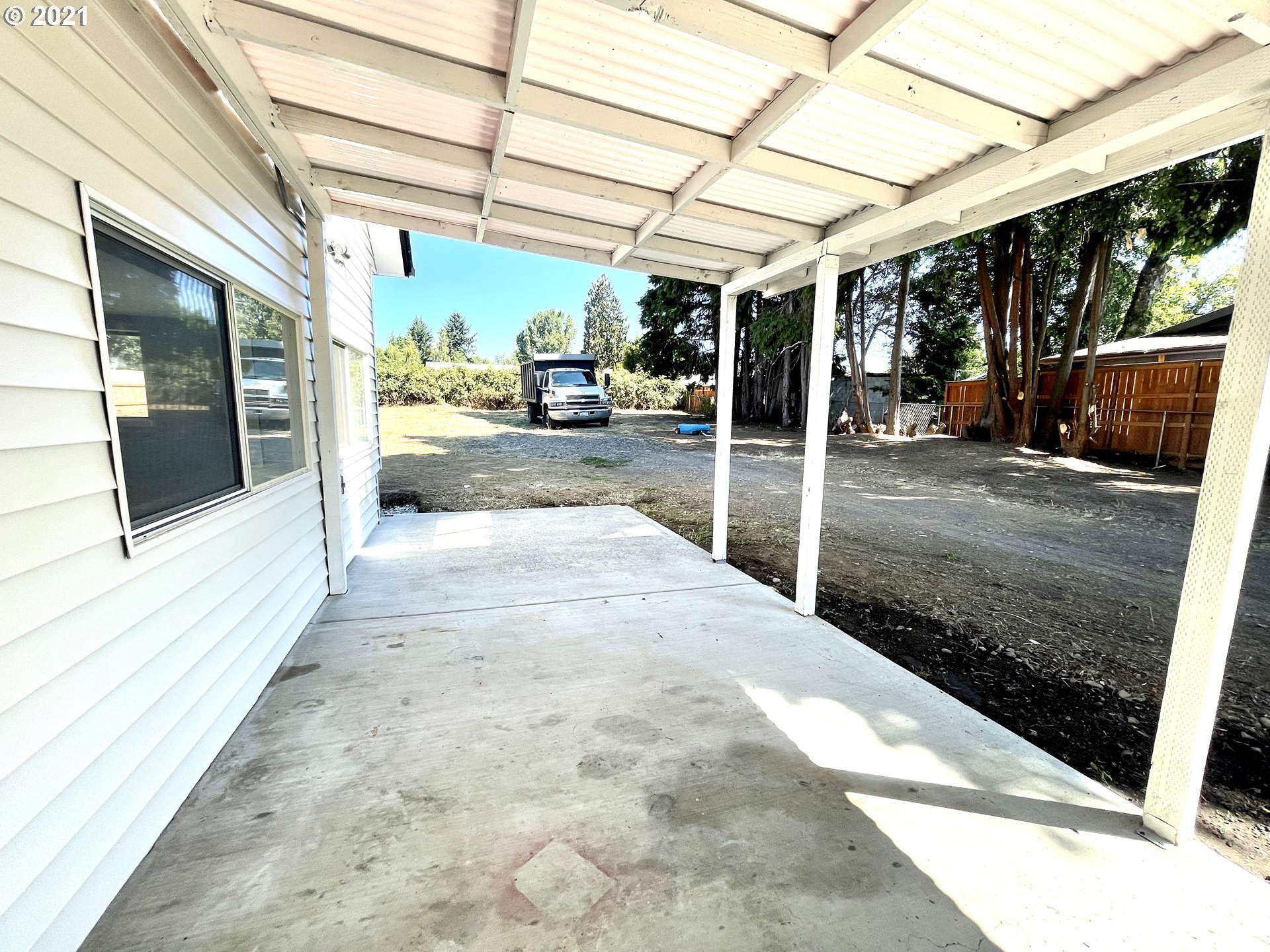 1835 Southeast 8th Avenue Camas, WA 98607 - Photo 6 of 25 Gallery Image 6