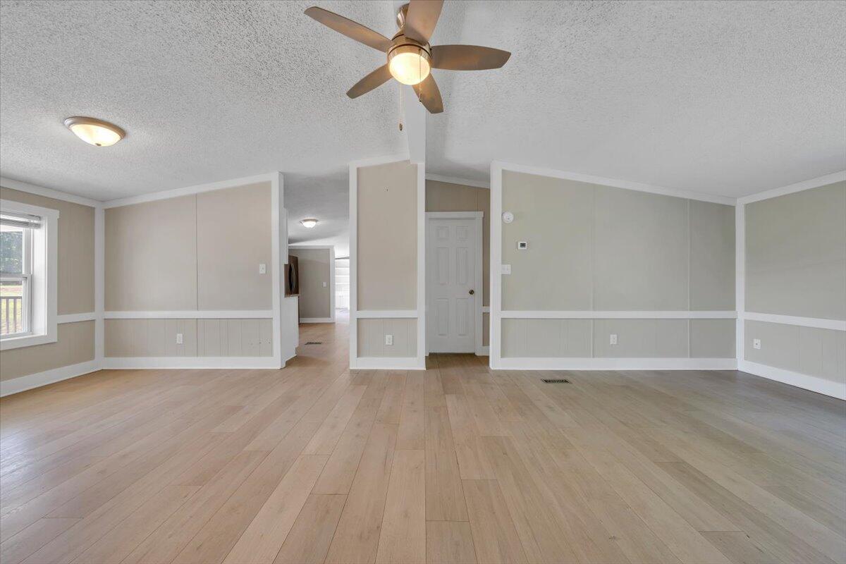 2748 Taylors Road Boones Mill, VA 24065 - Photo 13 of 49 13-MIB00409