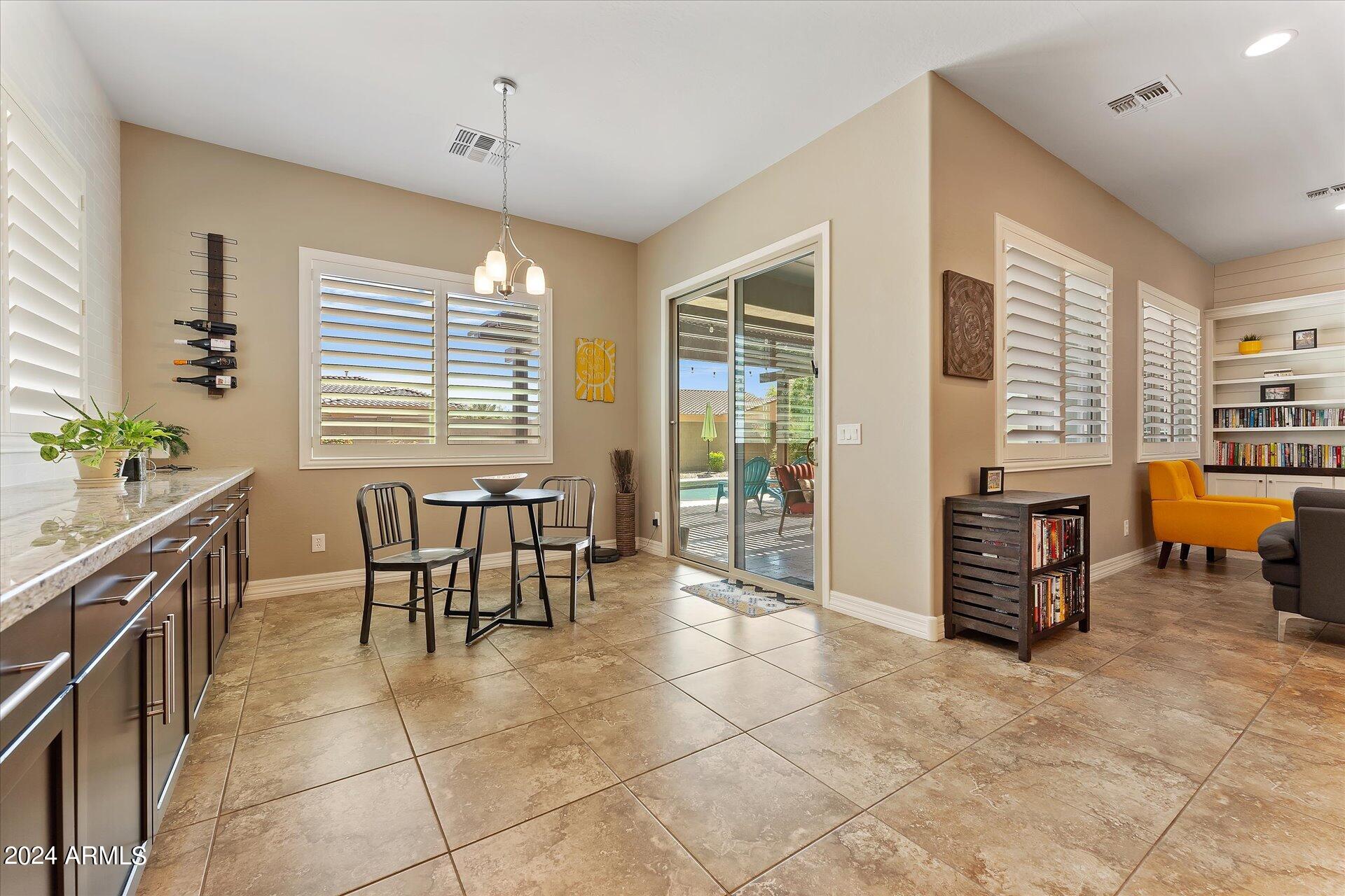 15741 West Harvard Street Goodyear, AZ 85395 - Photo 19 of 47 20-020-breakfast-nook