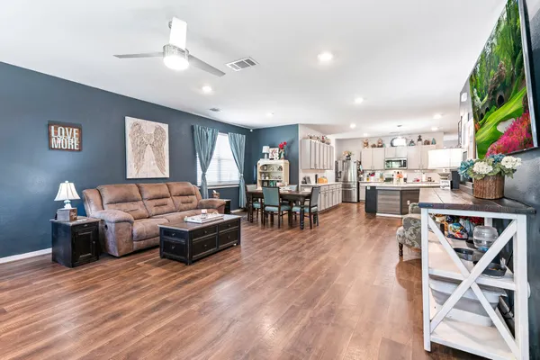 $400,000 | 204 Florenz Lane, Georgetown, TX 78628
